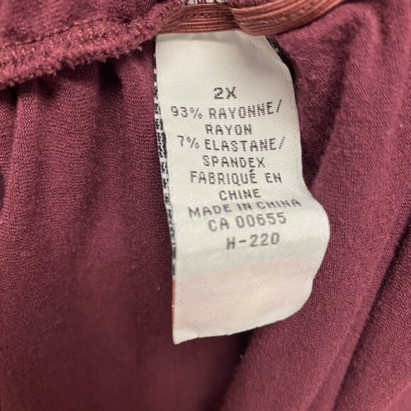 Penningtons Maroon Tunic with Ring Accent Size 2x - Picture 6 of 6